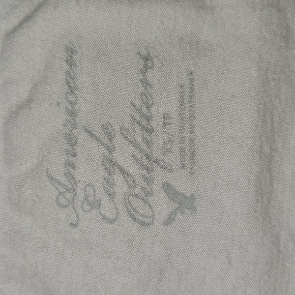 American Eagle Outfitters Women's White Graphic Tee - Picture 2 of 3